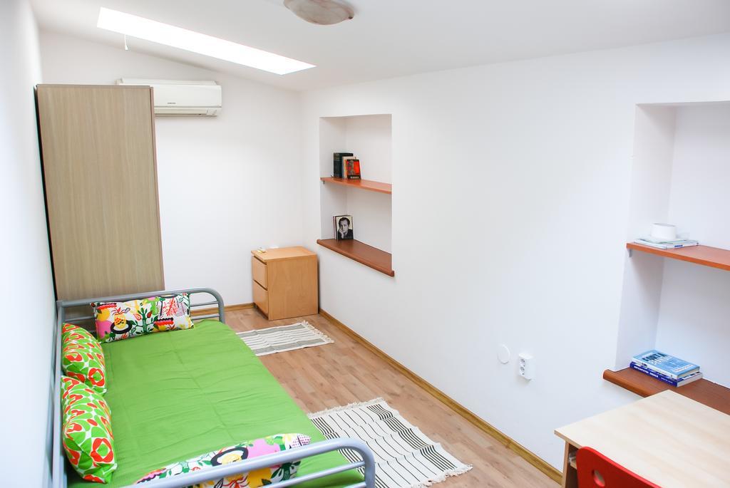 Vatra Accommodation Bucureşti Exterior foto