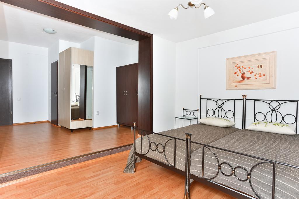Vatra Accommodation Bucureşti Exterior foto