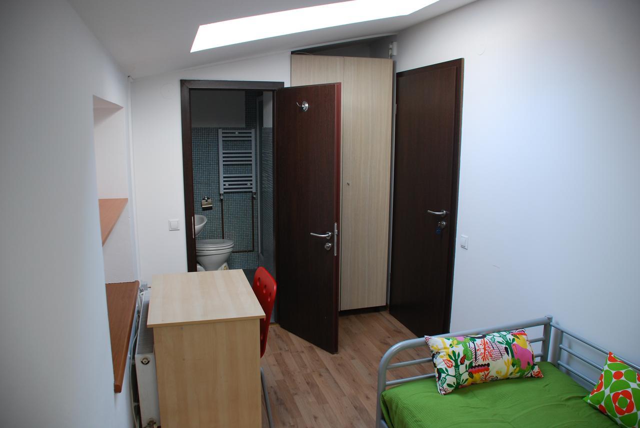 Vatra Accommodation Bucureşti Exterior foto